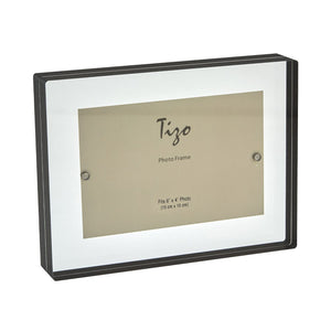 Tizo Design Black Border 4x6 Thick Acrylic Frame