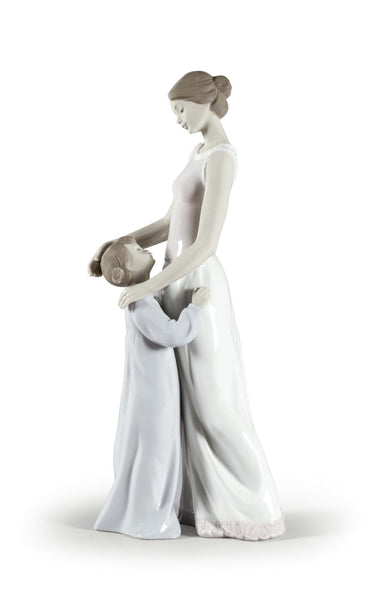 Load image into Gallery viewer, Lladro Someone to Look up to Mother Figurine
