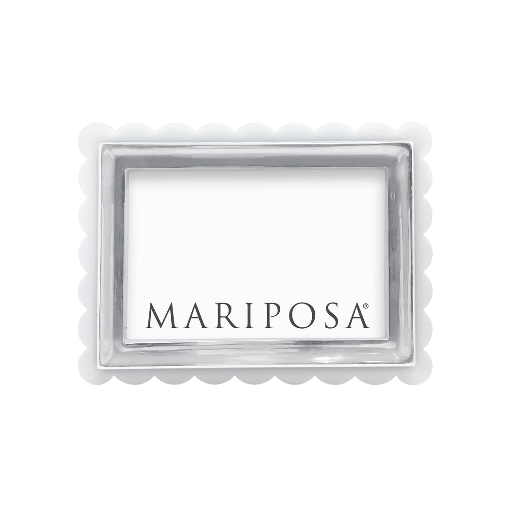 Mariposa White Acrylic Scallop 4x6 Frame