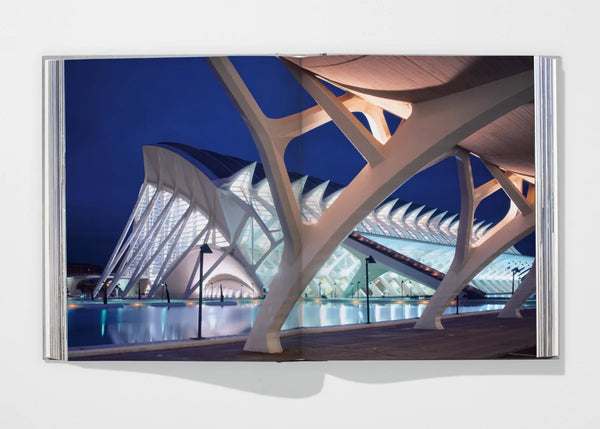 Load image into Gallery viewer, Calatrava. Complete Works 1979–Today - Taschen Books
