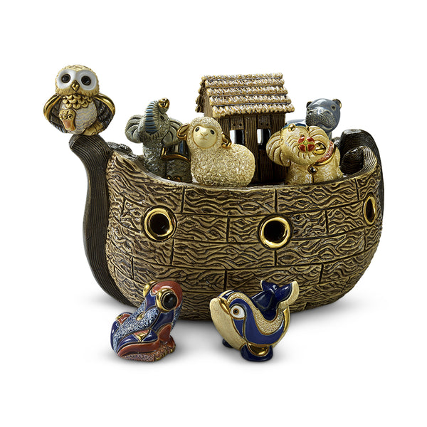 Load image into Gallery viewer, De Rosa Collections Little Ark Figurine
