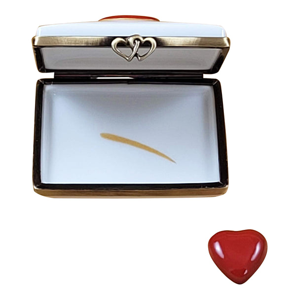 Load image into Gallery viewer, Rochard &quot;Sealed Envelope with Love and Removable Heart&quot; Limoges Box
