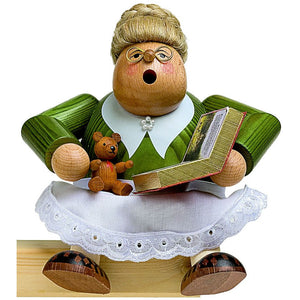 KWO Fairy Story Telling Lady, Sitting 6.3