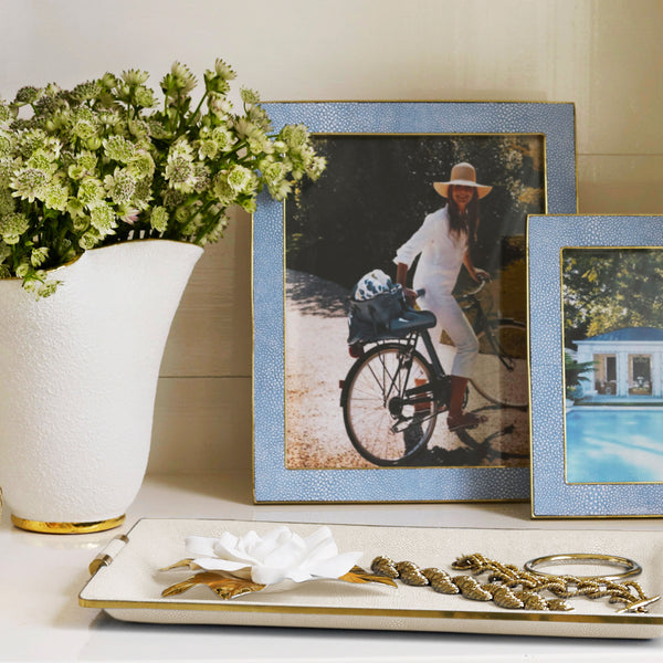 Load image into Gallery viewer, AERIN Porcelain Gardenia
