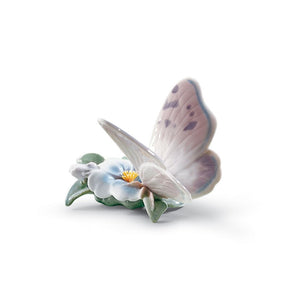 Lladro Refreshing Pause Butterfly Figurine