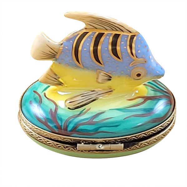 Load image into Gallery viewer, Rochard &quot;Blue Fish&quot; Limoges Box
