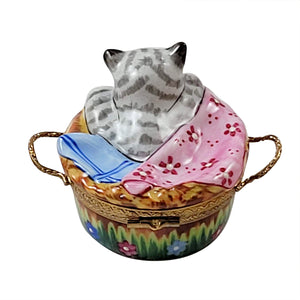 Rochard "Kitten in Basket" Limoges Box