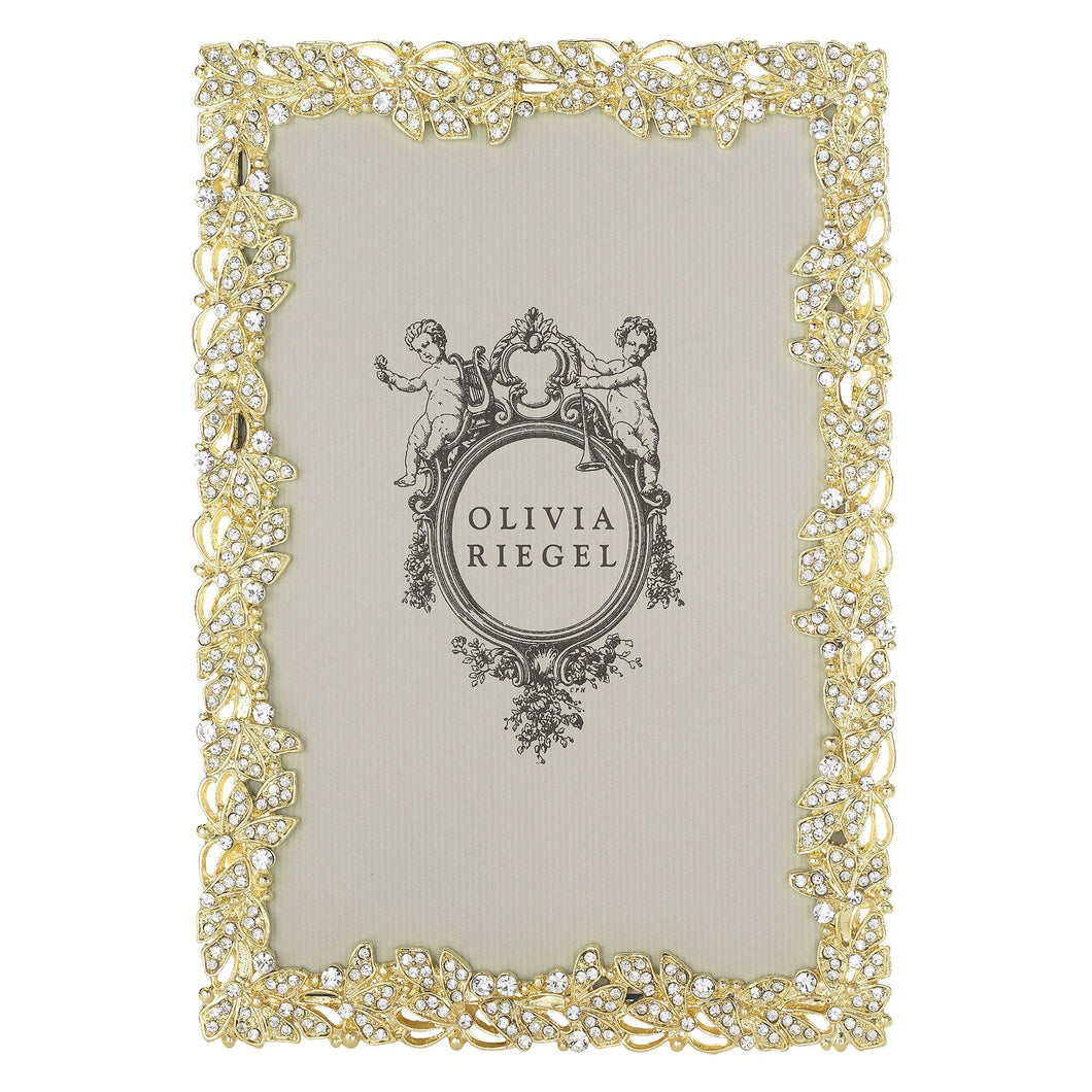 Olivia Riegel Gold Lottie 4