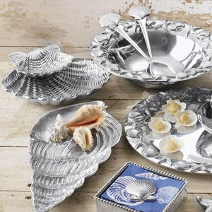 Mariposa Scallop Shell 2-Piece Chip & Dip Set