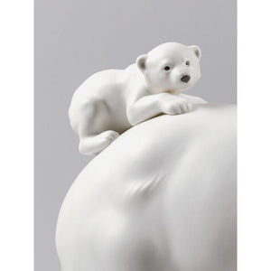 Lladro Mummy Bear and Babies Figurine